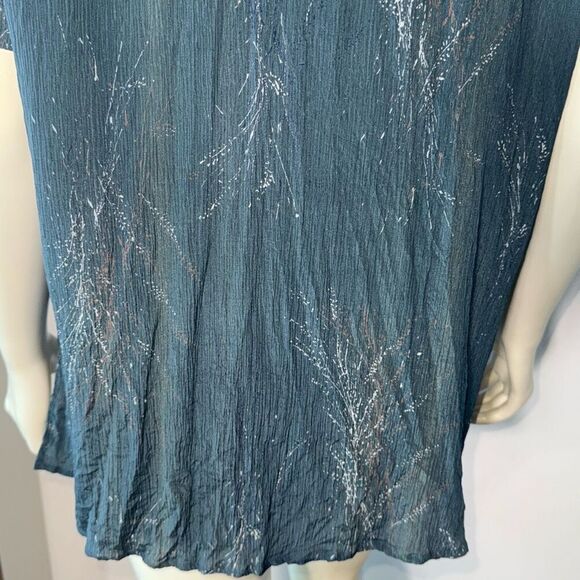 Vintage 90’s Green Whimsical Earth Print Oversized Silk Short Sleeve Button Down - Picture 9 of 14